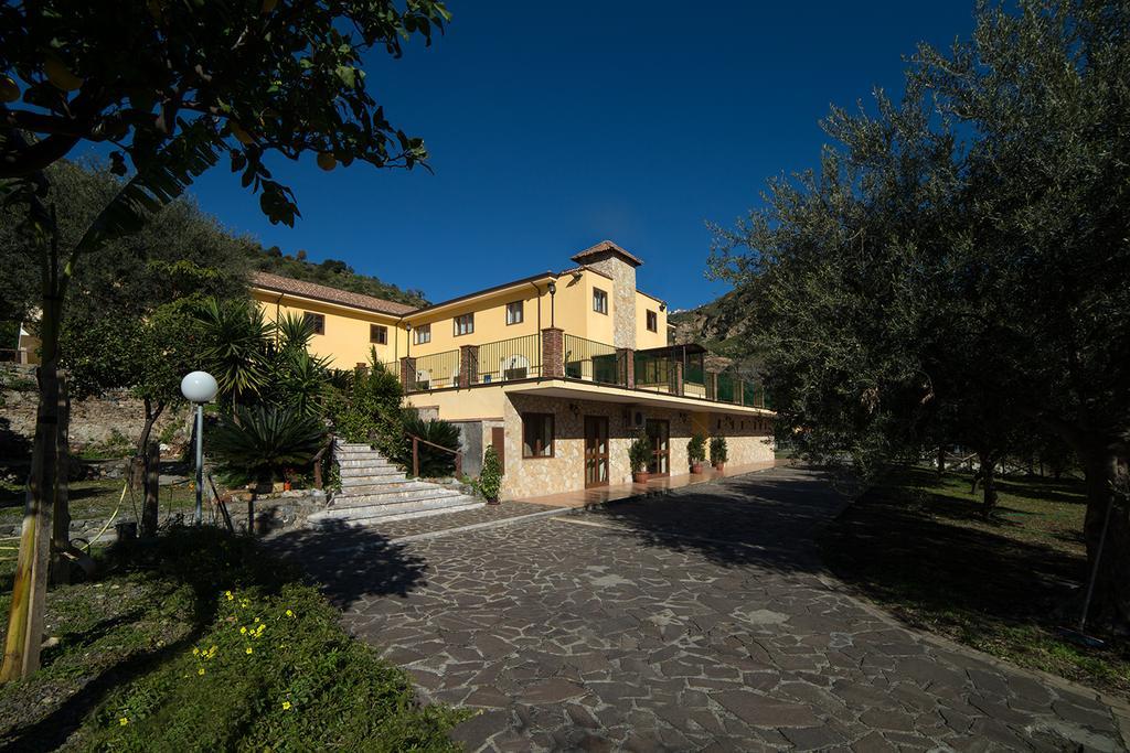 Agriturismo Villa Orchidea Алі-Терме Екстер'єр фото